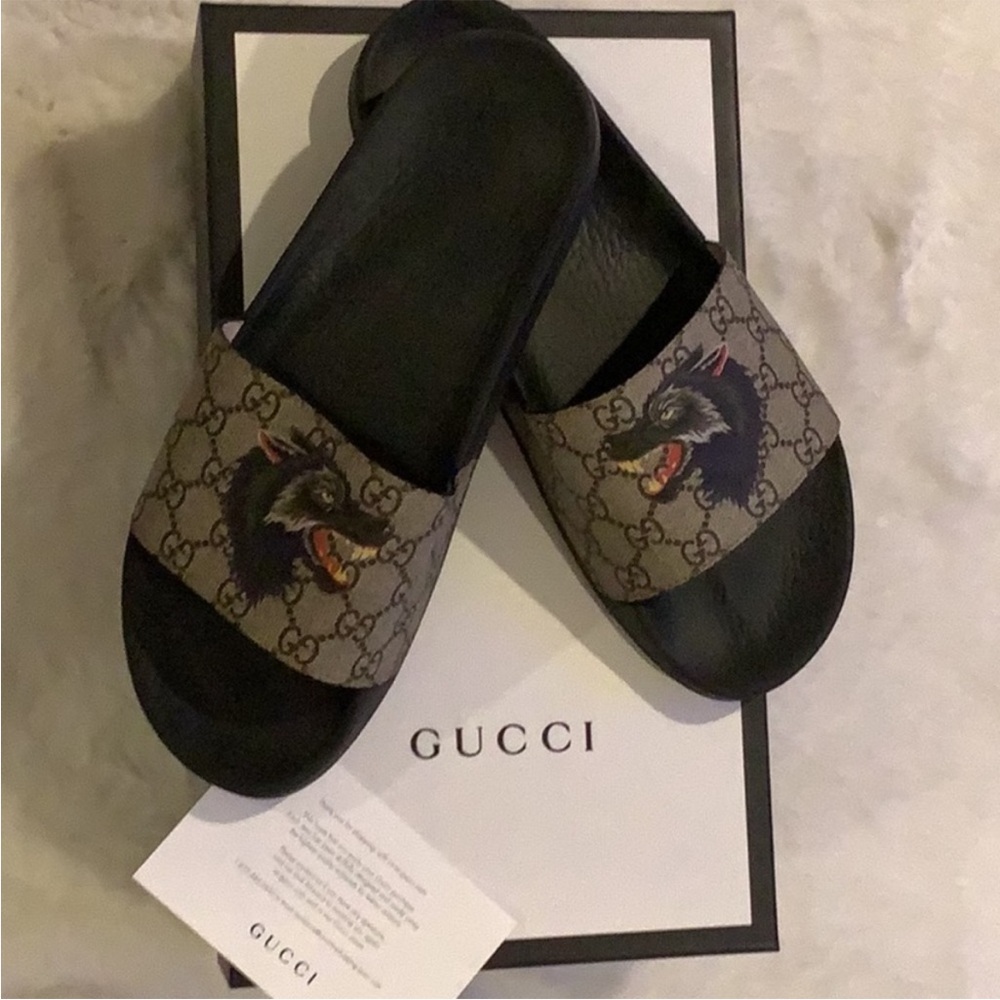 Gucci GG Wolf Black and Brown Monogram Slides